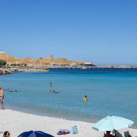 Le Paolina A Quelques Metres De La * LʼÎle-Rousse