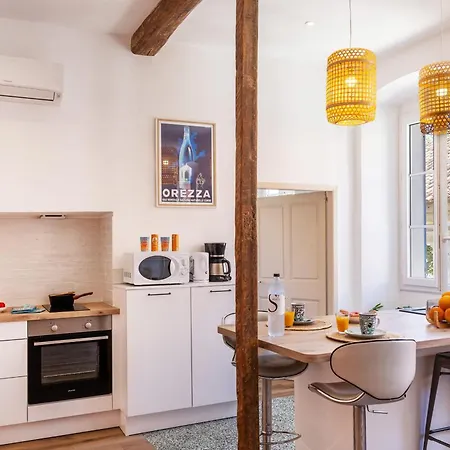 Lägenhet Le Paolina A Quelques Metres De La *