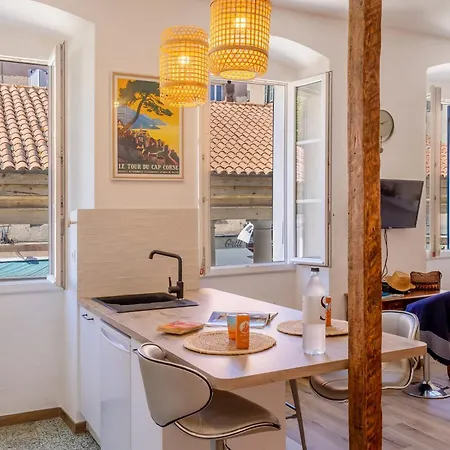 Lägenhet Le Paolina A Quelques Metres De La *